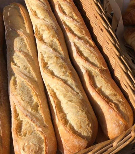 Pain en vente à la boulangerie du camping l’Hermitage en Pays de la Loire